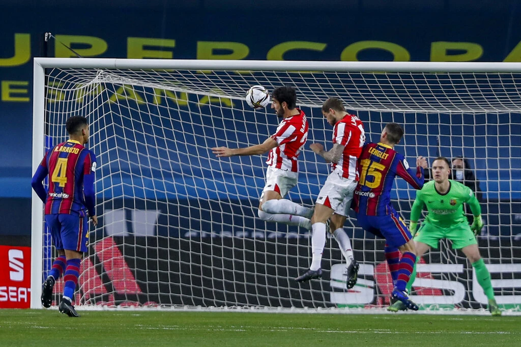 Barcelona propustila priliku za prvi trofej sezone, crveni karton Messiju