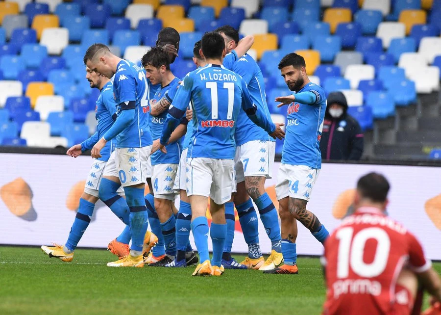Impresivni Napoli nanio Fiorentini jedan od najvećih poraza ikad