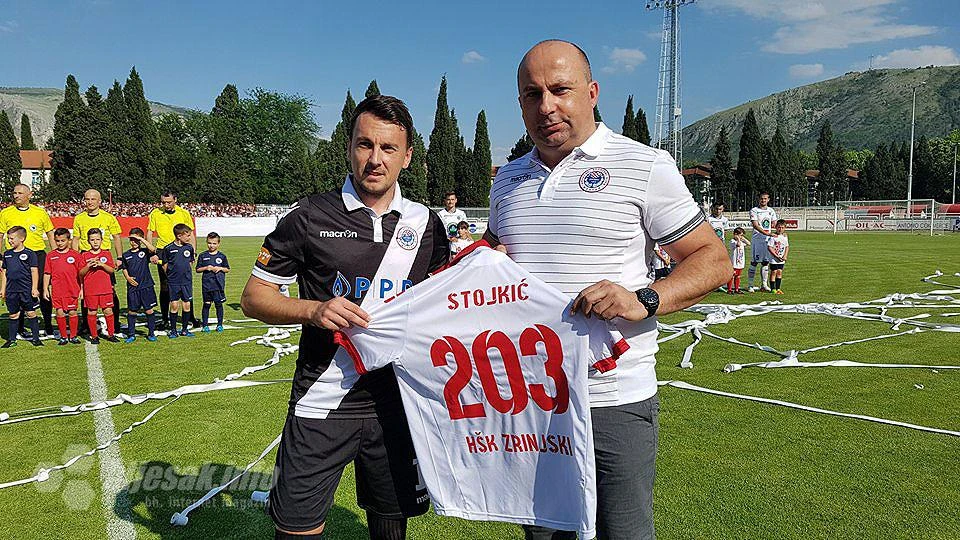 Pero Stojkić završio igračku karijeru!