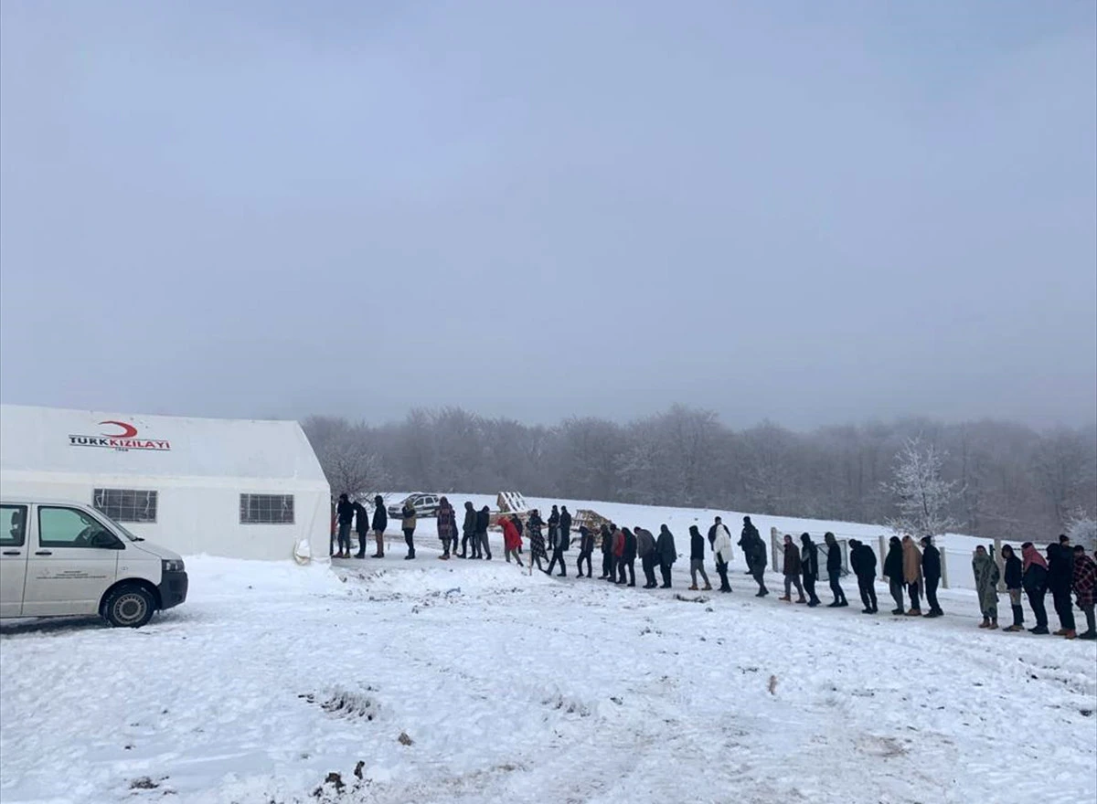 Udruženje europskih Turaka prikupilo pomoć za migrante u kampu ''Lipa''