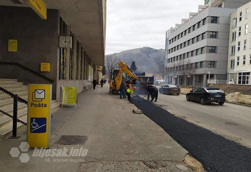 Tragovi drvoreda nestali pod asfaltom