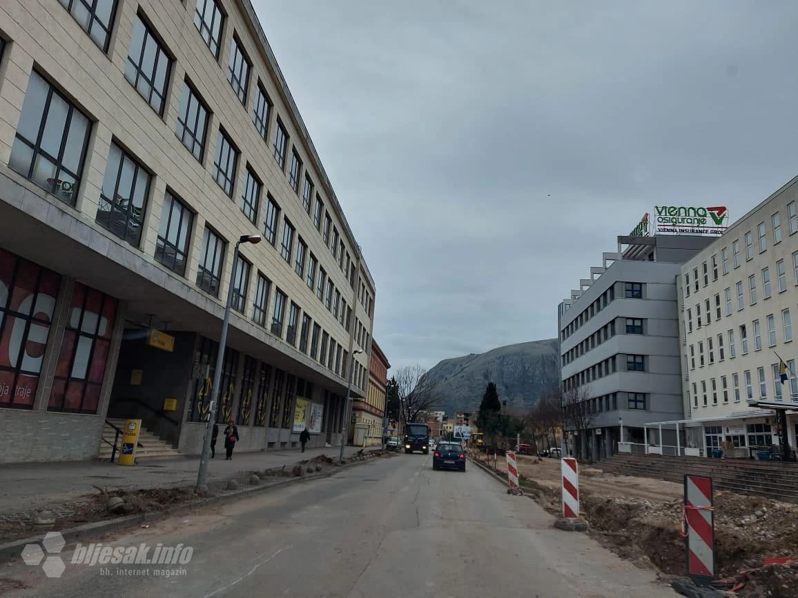 Grad tvrdi da zna zašto su posječena stabla, ali iz Grada začuđeni