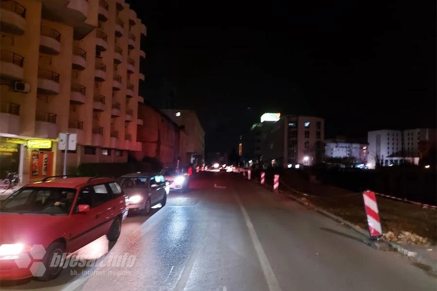Pažnja Starčevićevom: Nakon drvoreda nestala i rasvjeta