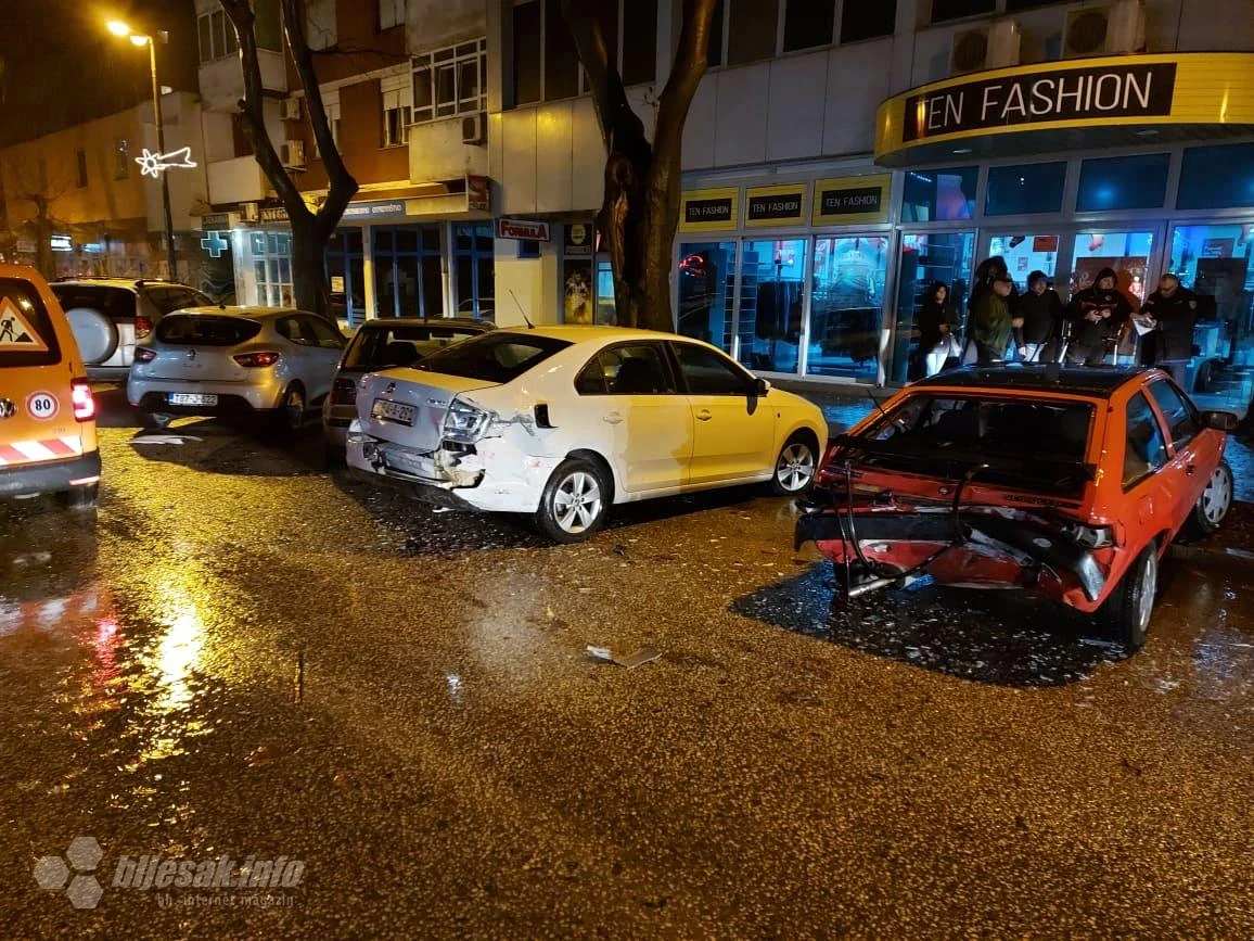 Mostar: ''Pokosio'' tri parkirana automobila