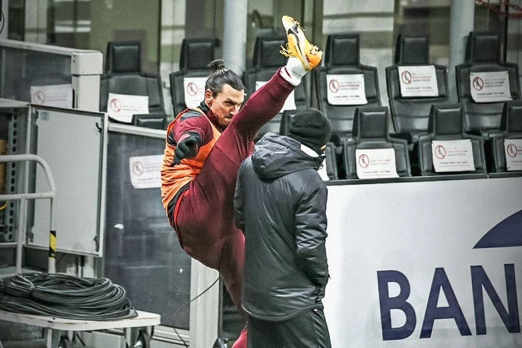 Zlatanovo zagrijavanje u stilu najboljih boraca kick-boxa