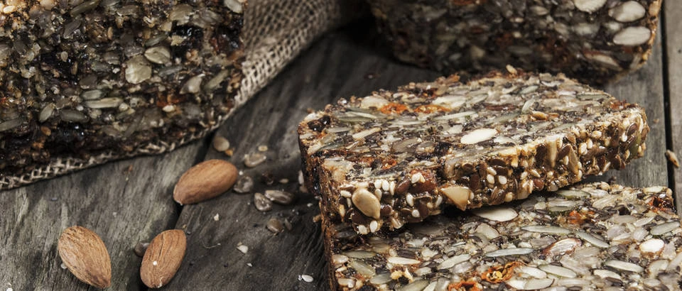 Recept za kruh iz kamenog doba bez brašna i kvasca