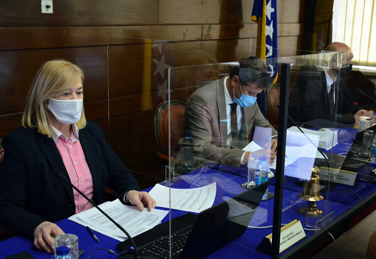 Vlada naredila stožeru da preispita mjere