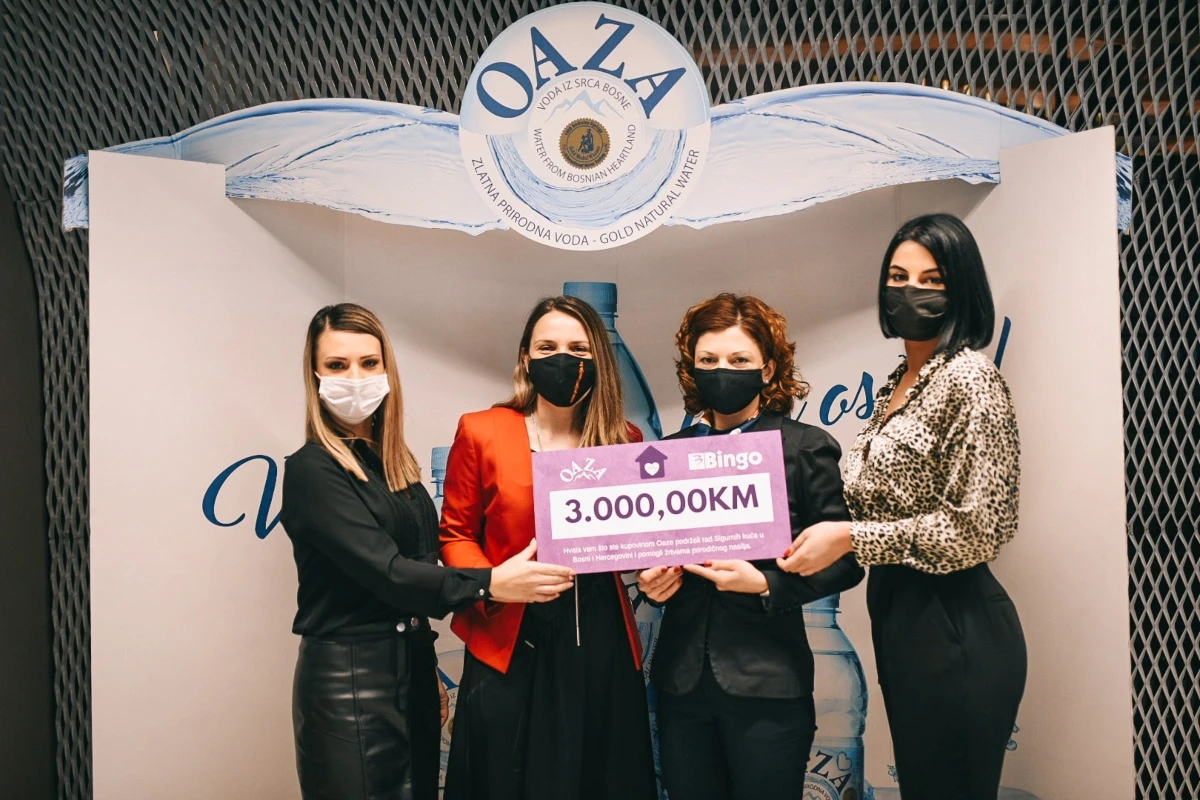 Bingo i Oaza uručili donaciju Sigurnim kućama u BiH