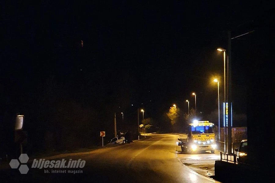 U slijetanju vozila ozlijeđeno više mladih
