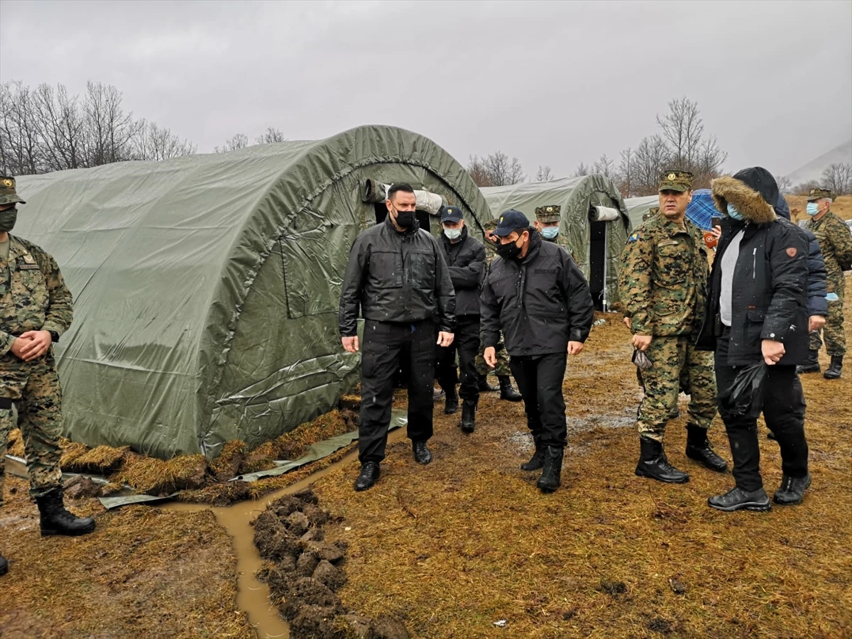 Migranti: EU, pomozi nam