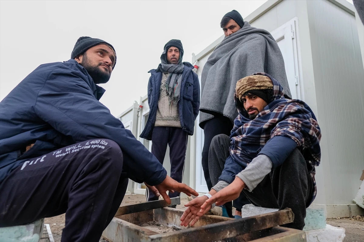 Migranti i danas odbili hranu