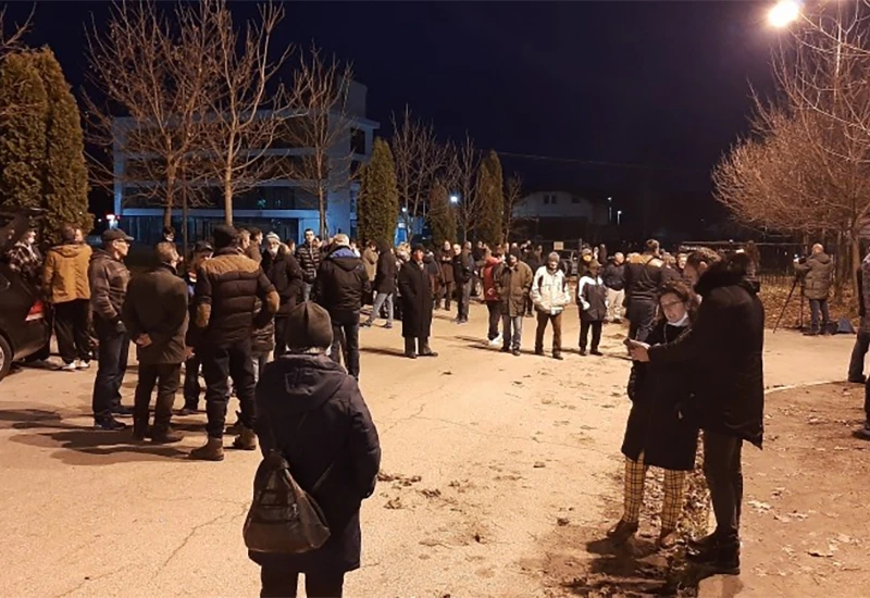 Stanovnici Bihaća ne žele migrante u kampu ''Bira''