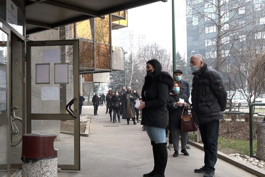 Građani financiraju štetne poslove privatnika