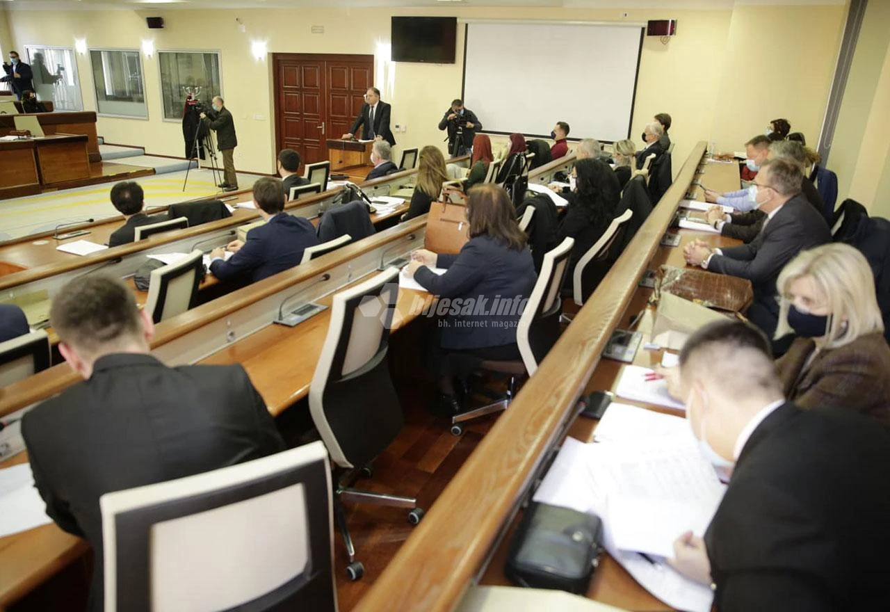 HNŽ: Proračun lakši  oko 15 milijuna maraka