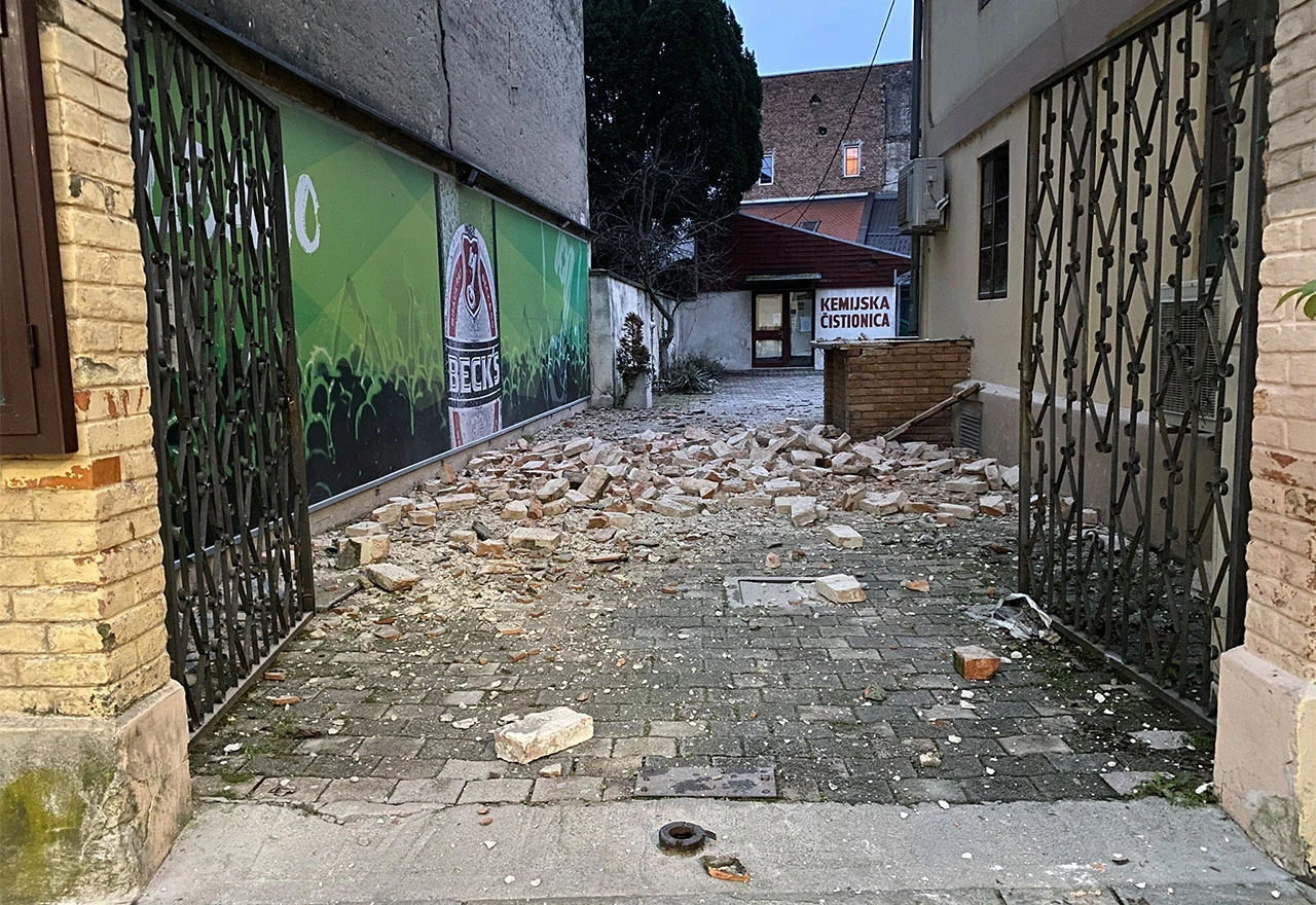 Tri jaka potresa zatresla Petrinju, Sisak i Zagreb