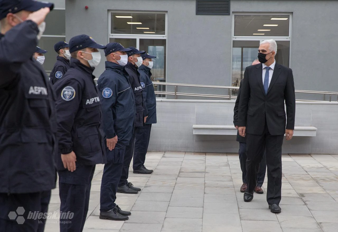 SIPA bogatija za deset mlađih inspektora