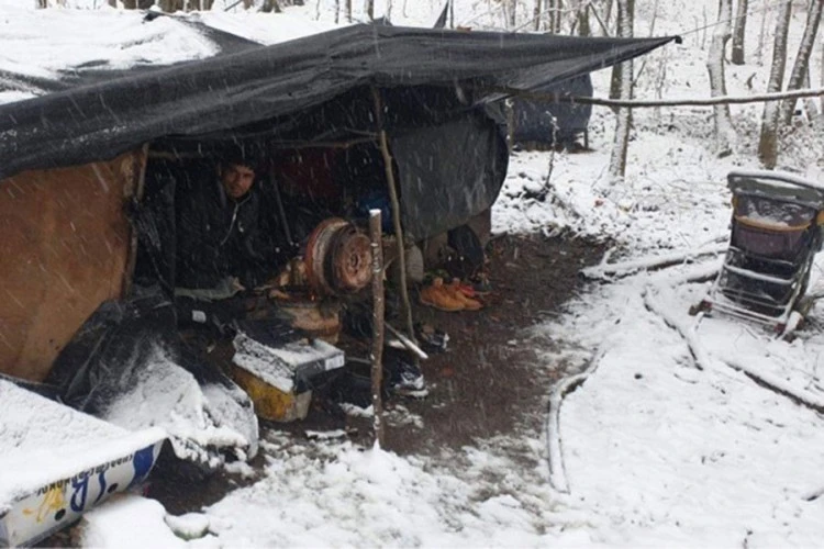 SDA: Migrante razmjestiti i u druge krajeve BiH, a ne samo u područja gdje žive Bošnjaci
