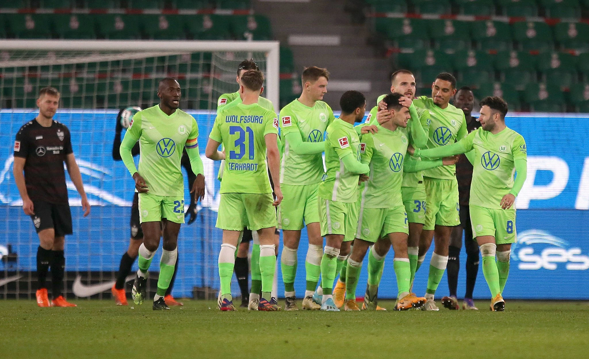 Wolfsburg golom Brekala preskočio Borussiju Dortmund