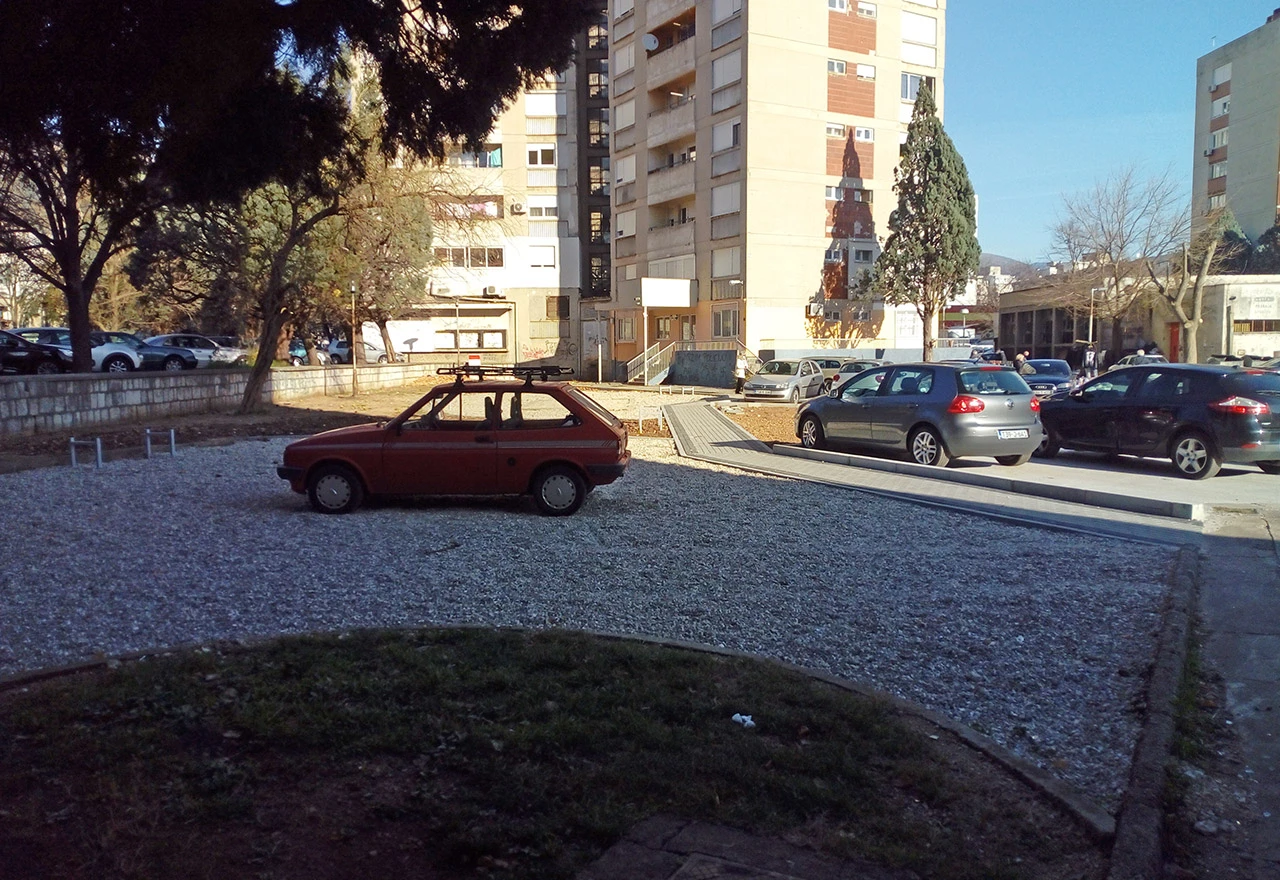 Park je nov, ali su ostale stare navike