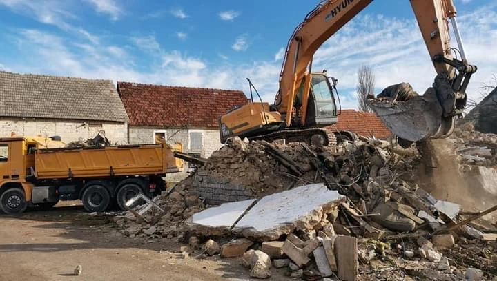 Apel za pomoć obitelji Perić iz Livna