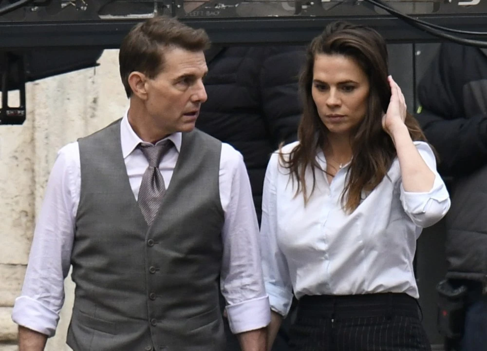 Tom Cruise ima 20 godina mlađu partnericu
