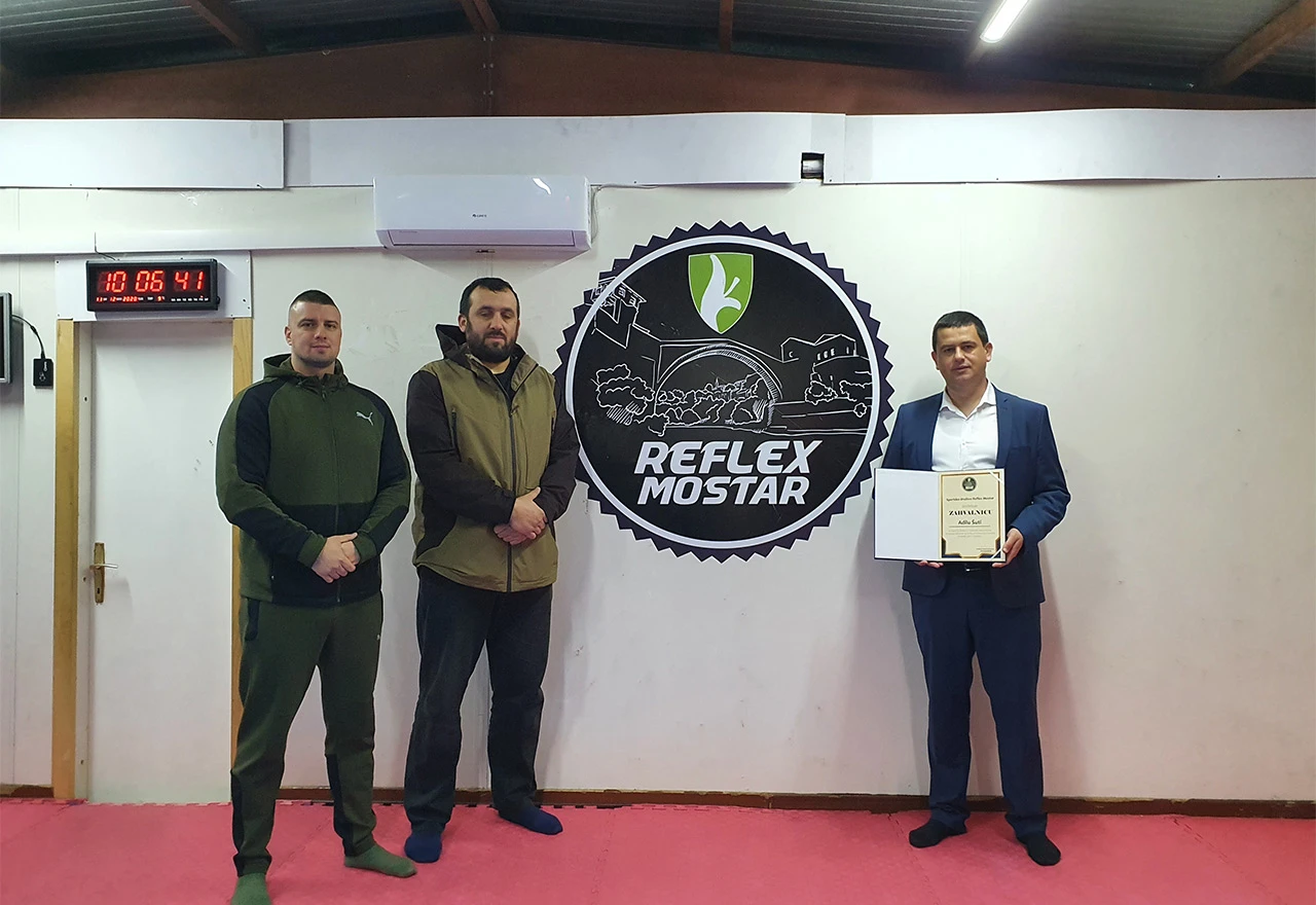 Sportsko društvo Reflex Mostar uručilo zahvalnicu Adilu Šuti