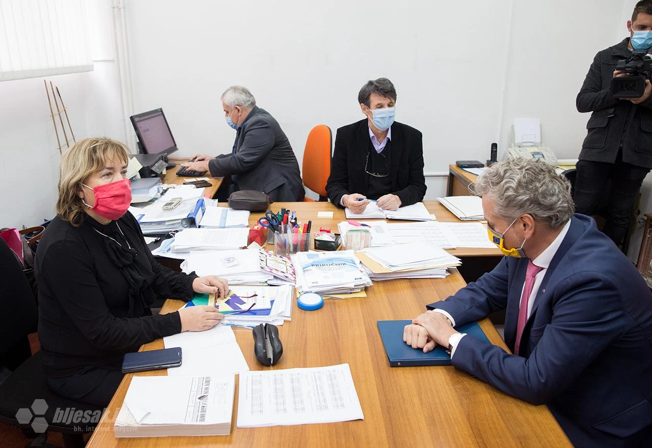Šef Delegacije EU u BiH se sastao s članovima Izbornog povjerenstava Mostara