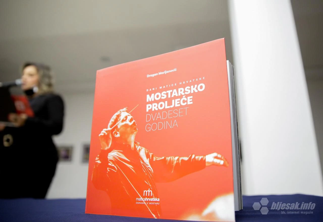 Stole i njegov fotoobjektiv proveli posjetitelje kroz Matičino proljeće