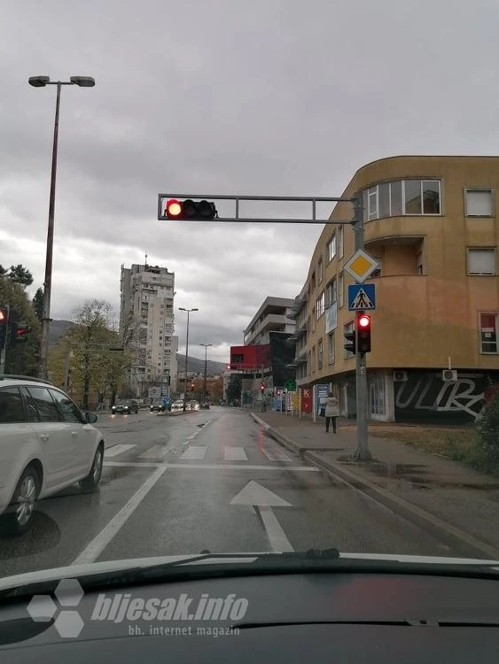 Proradili semafori u Dubrovačkoj