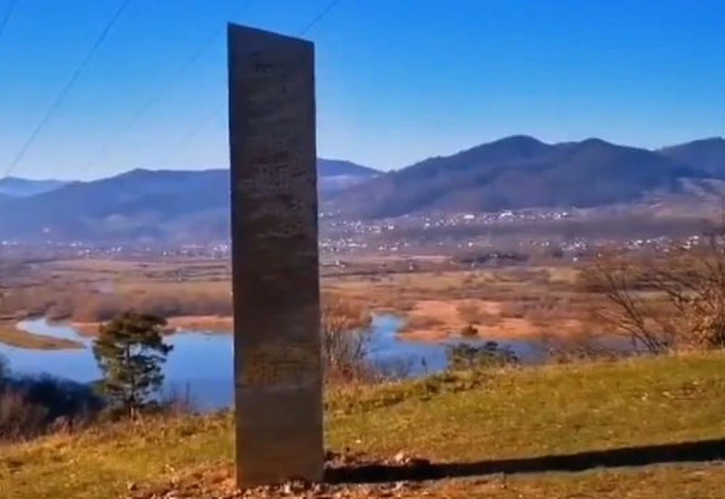 Monolit iz Amerike se teleportirao na Balkan