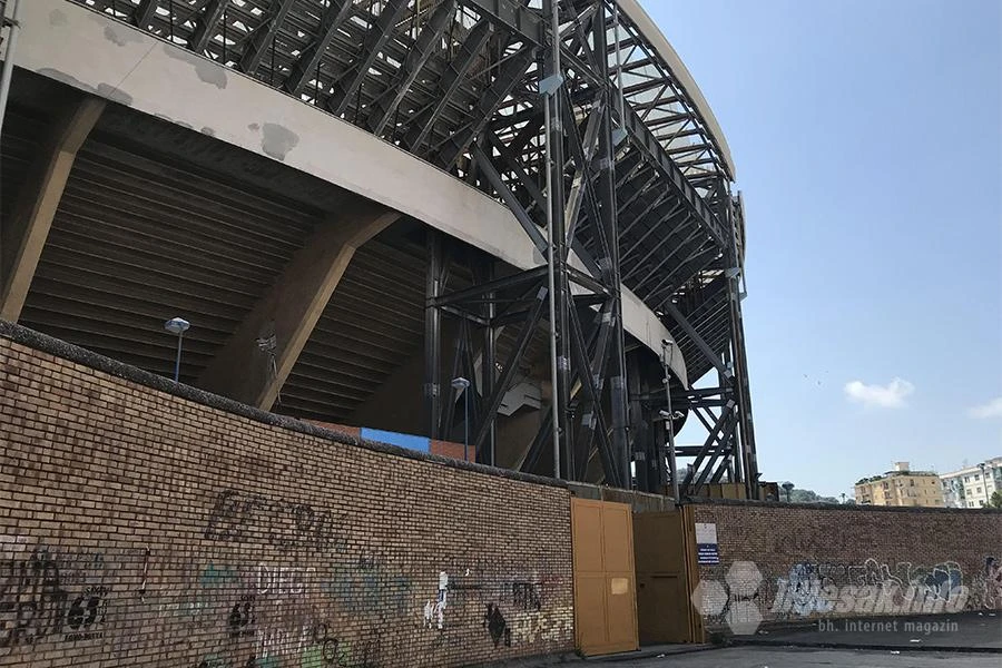 Napuljski gradonačelnik potvrdio da će se stadion San Paolo zvati Diego Armando Maradona