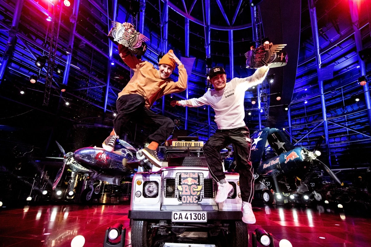 B-girl Kastet i b-boy Shigekix su Red Bull BC One prvaci