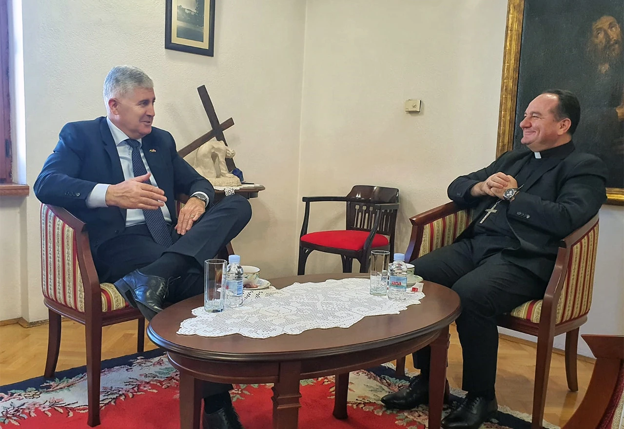 Čović i biskup Palić razgovarali o izbornim procesima