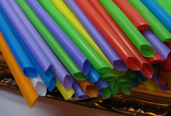 Plastične vrećice i čaše, slamke, štapići za uši...bit će zabranjeni u BiH?!