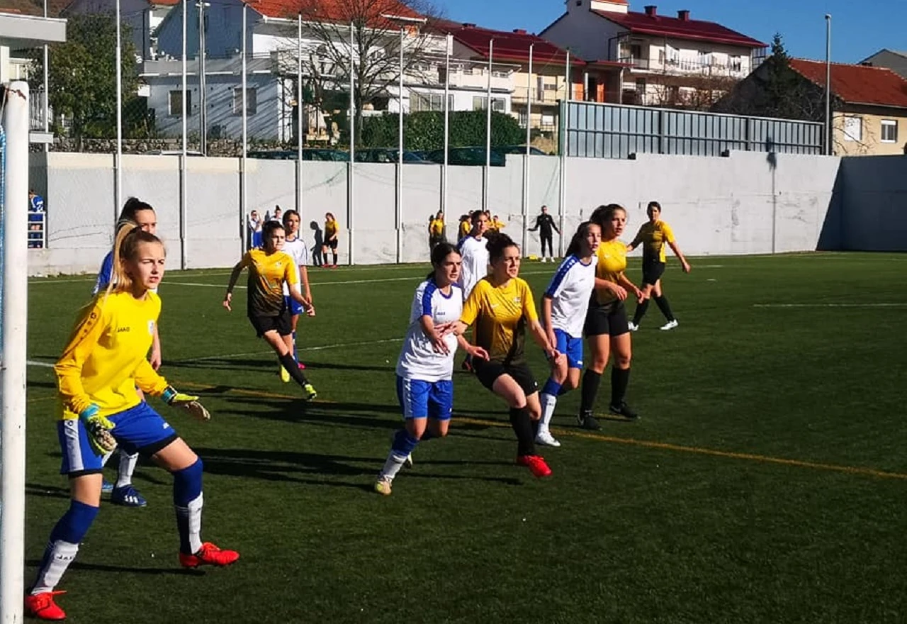 Više od 90 mladih nogometašica sudjelovalo na turniru u Posušju