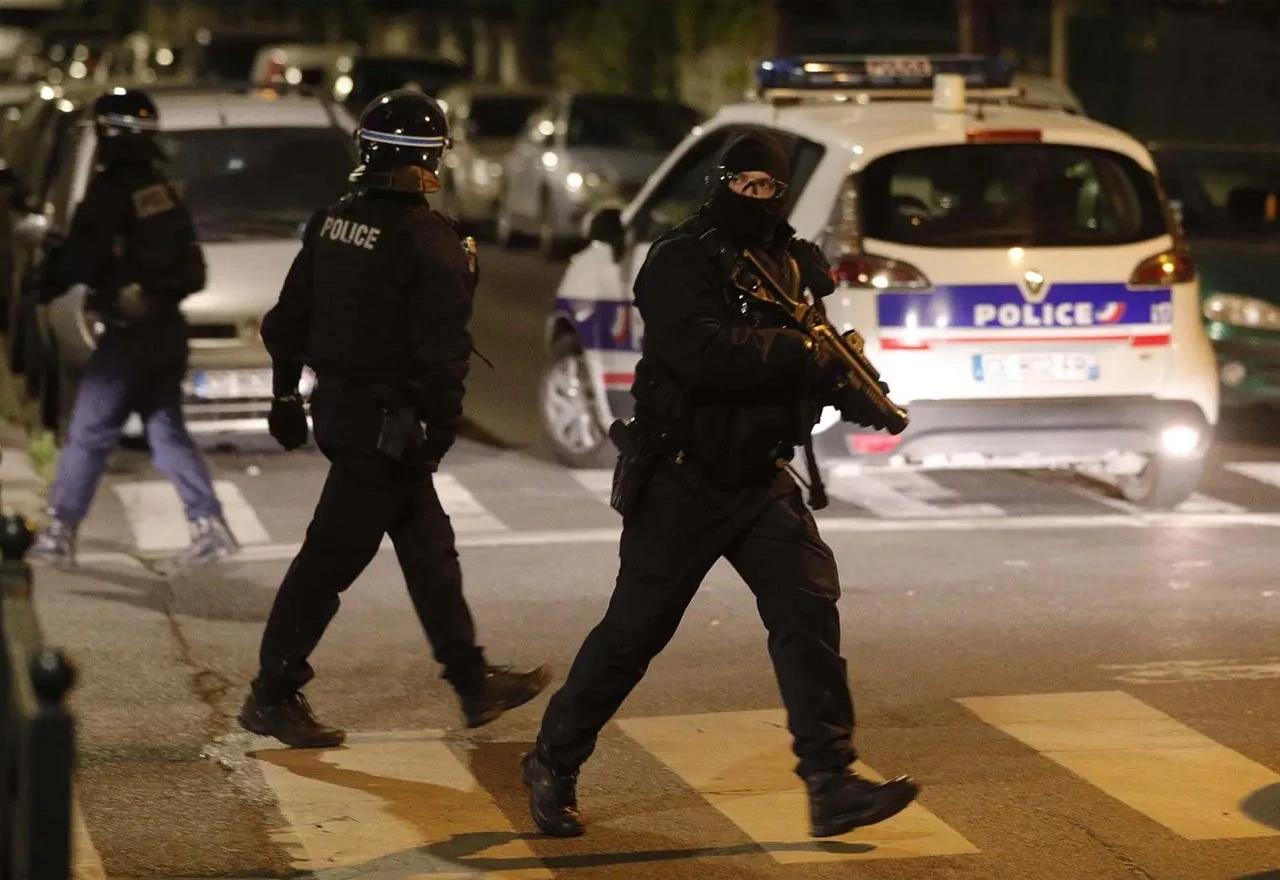 Macron dao ultimatum muslimanima