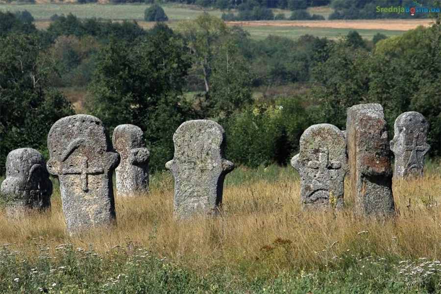 Kako su nastali kameni svatovi kod Novog Travnika ?