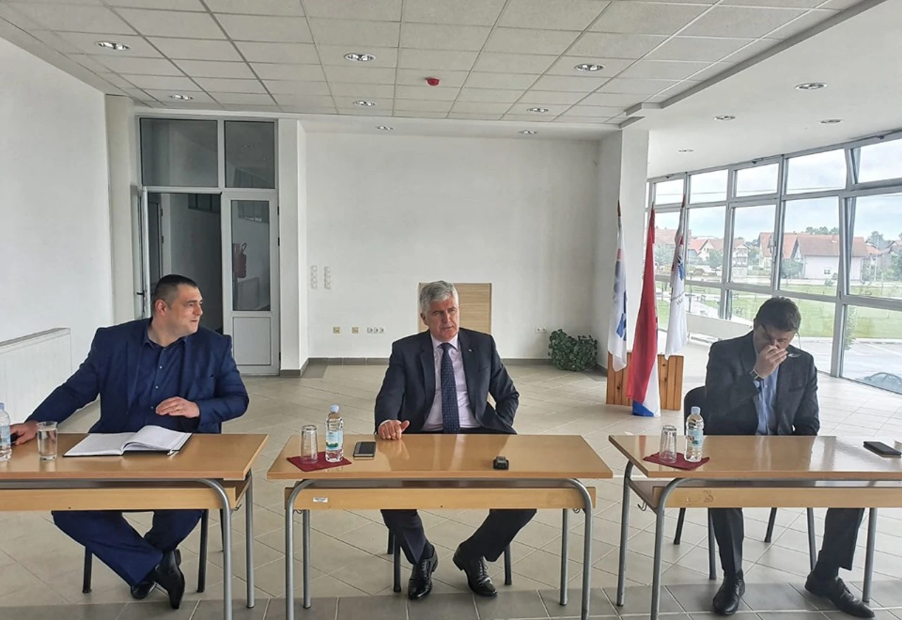 Posavina: HDZ-u BiH dva od tri načelnička mjesta