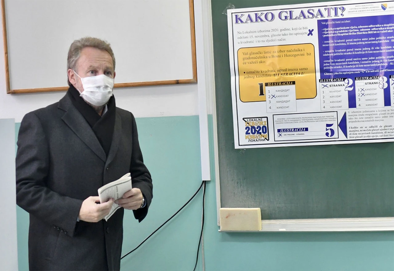 Izetbegovićeva utjeha: U Sarajevu izgubili, u BiH pobijedili