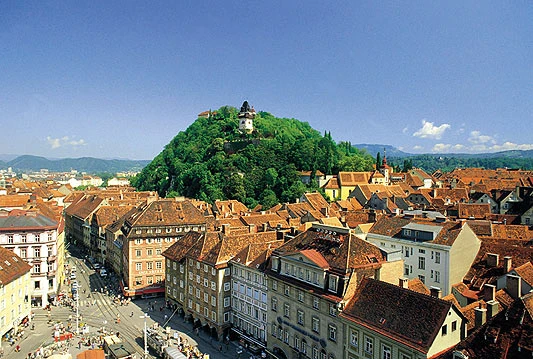 Austrija se sprema za potpuno zatvaranje