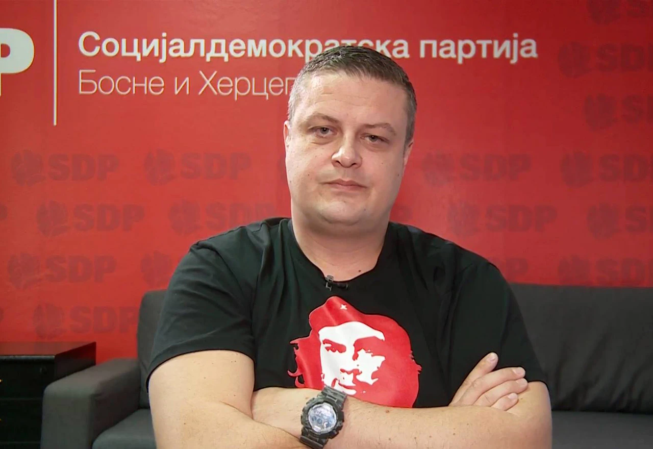 Mijatović traži od Tužiteljstva da odgovori u kojoj fazi je istraga protiv SDA zbog pranja novca