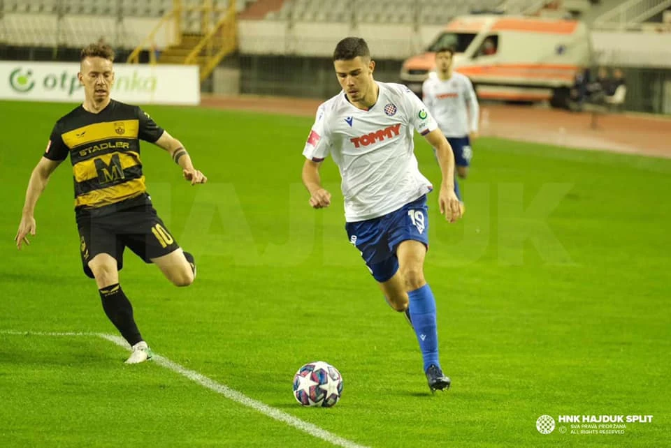 Primorac remijem debitirao na klupi Hajduka; Još jedan promašeni penal