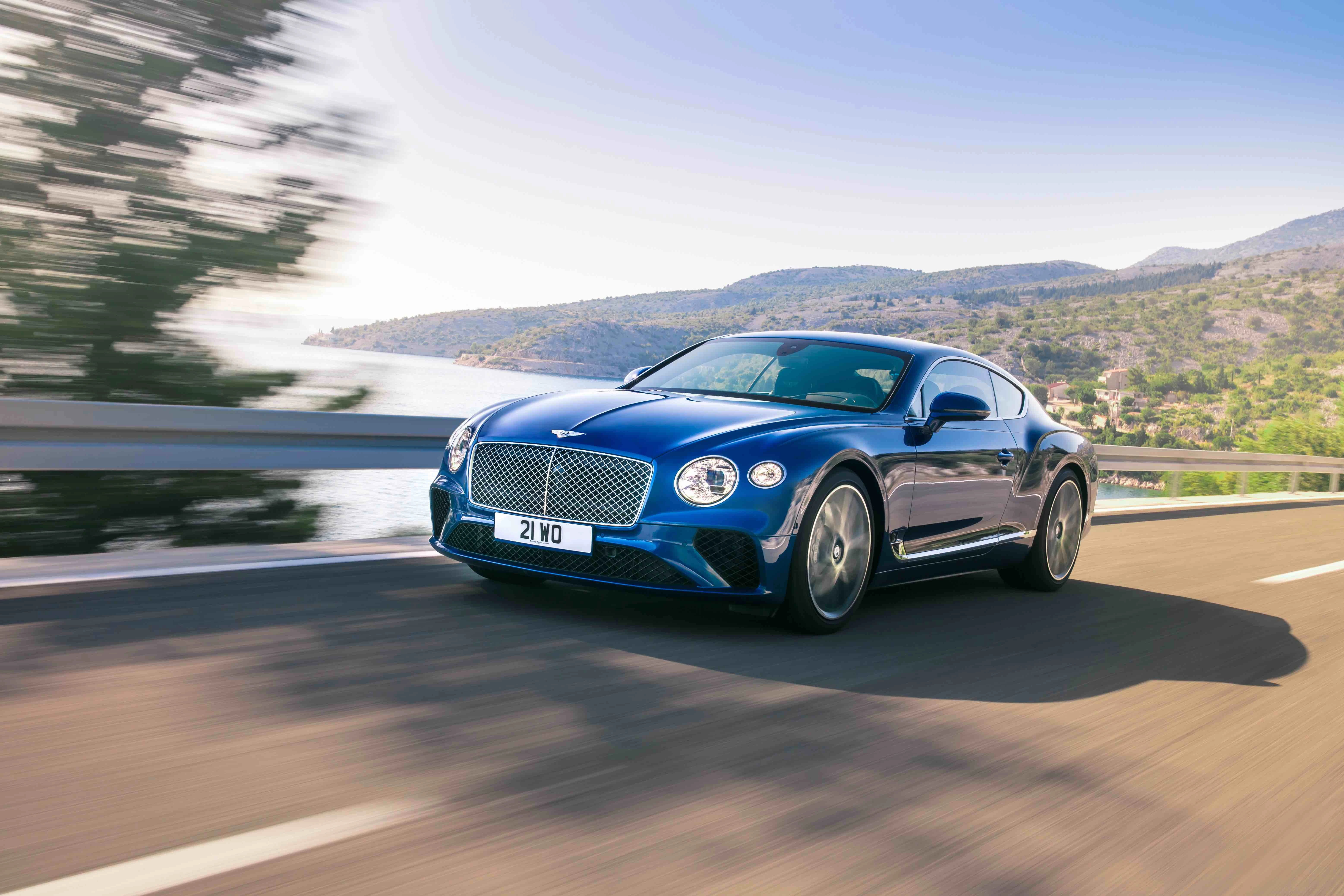 Bentley najavio potpunu elektrifikaciju