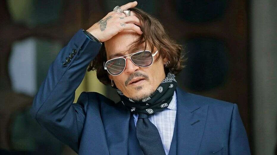 Johnny Depp morao dati otkaz nakon izgubljene presude protiv tabloida