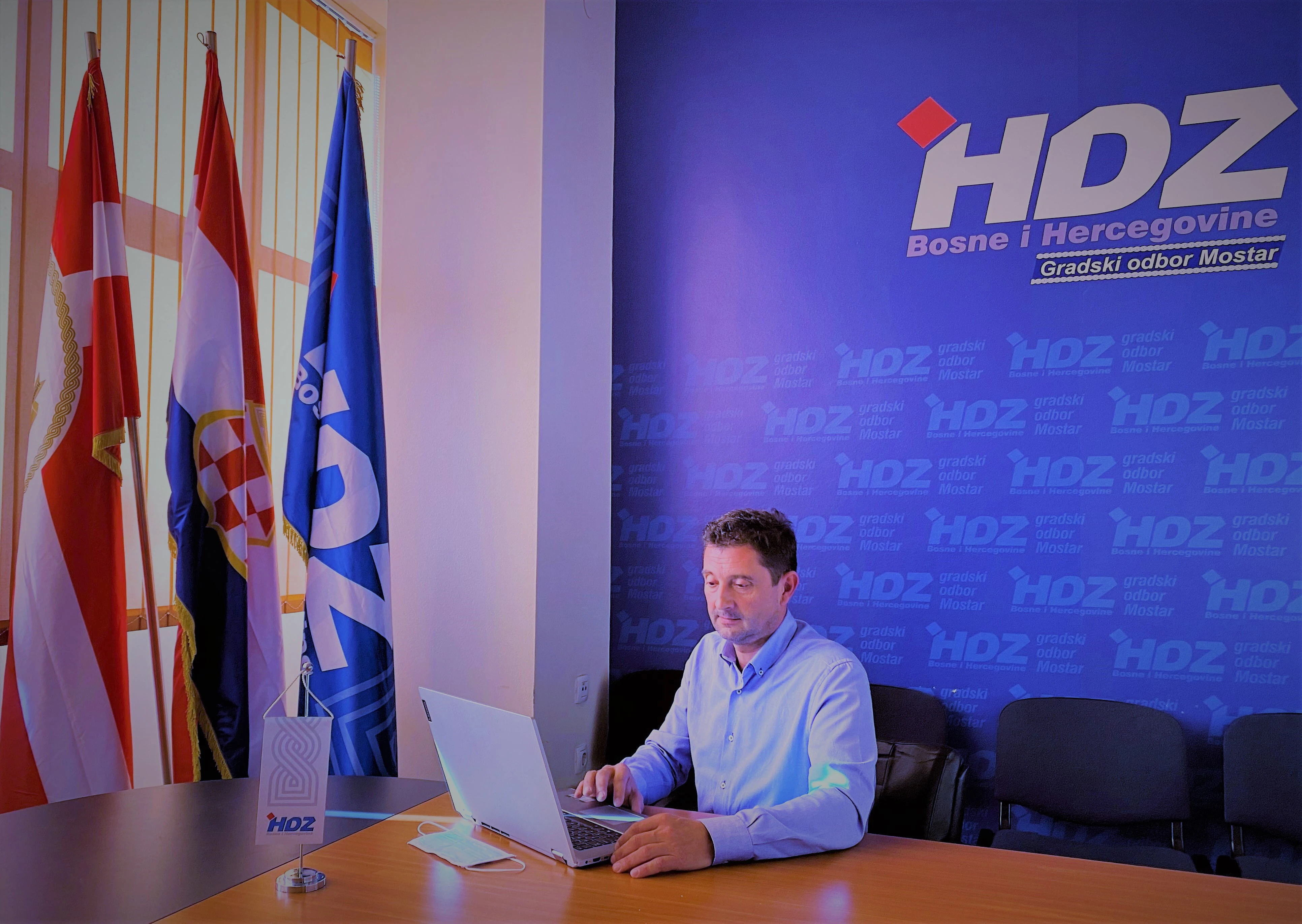 Dr. Mario Kordić pustio u rad novu web stranicu Gradskog odbora HDZBIH Mostar