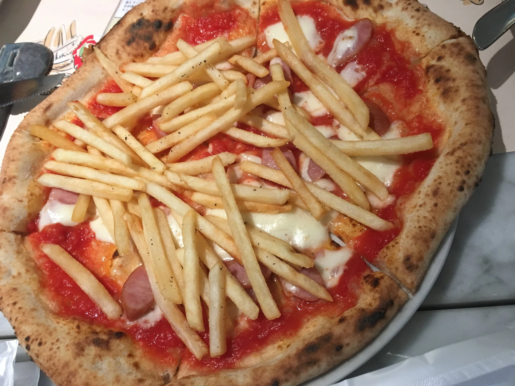 Pizza, alkohol i prodavači marihuane pobjednici američke izborne noći
