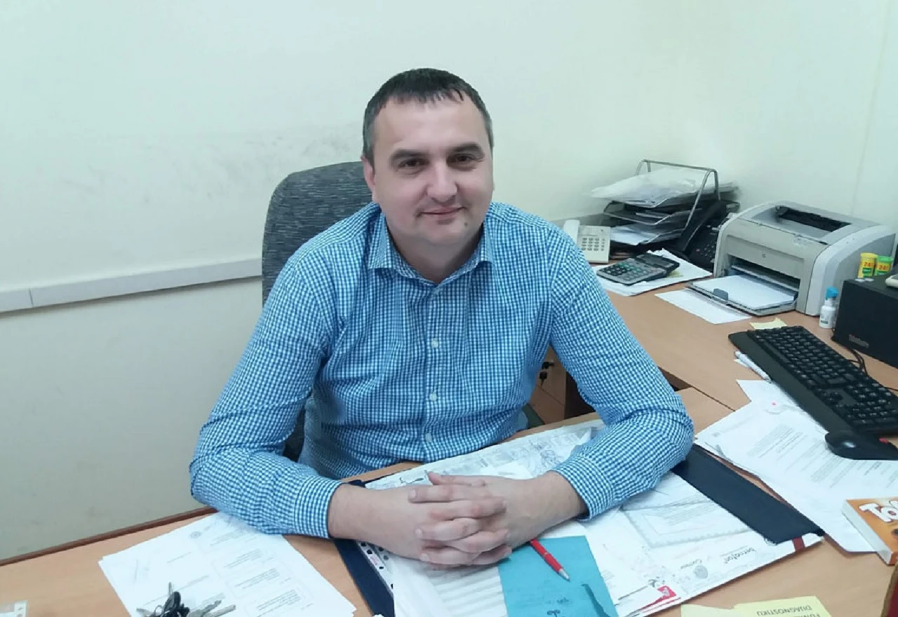 Prijavio policiji uređaj za prisluškivanje, a ispostavilo se da se radi o daljinskom za klimu