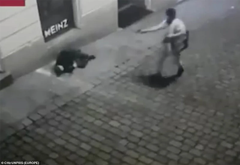 Najmanje dvoje ubijenih u Beču