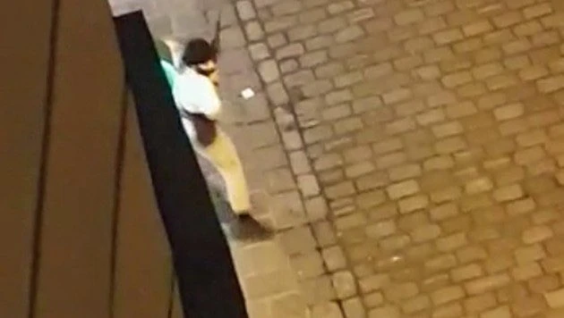 Austrijske vlasti o napadu u Beču: Ubijeni napadač imao eksplozivni pojas