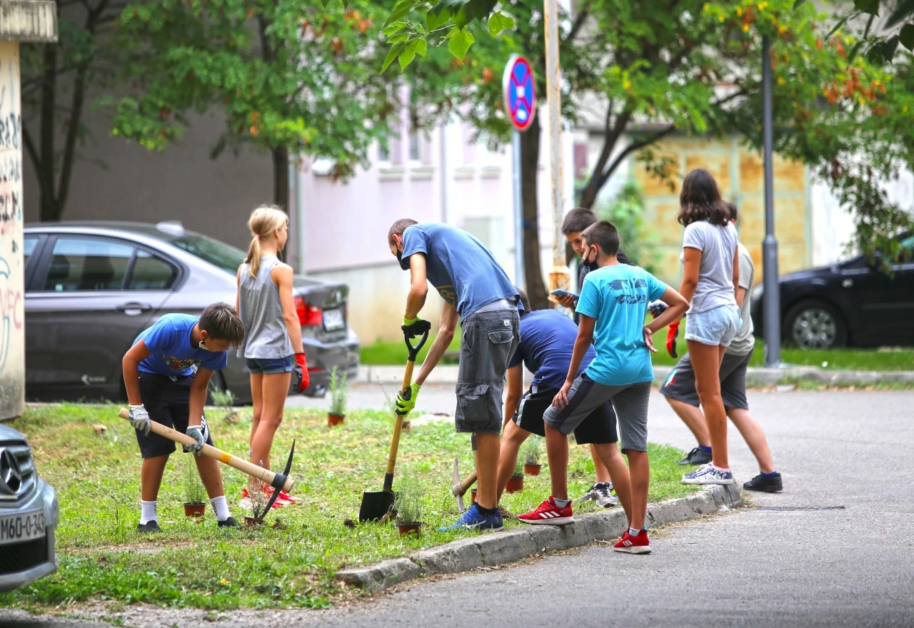 Čista petica iz prijateljstva i aktivnog građanstva za ekipu na Bulevaru